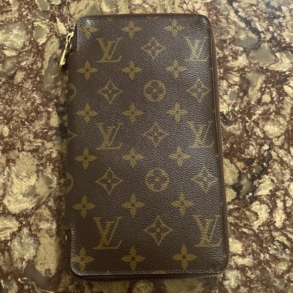 💯 Authentic LV Organizer - Picture 1 of 13